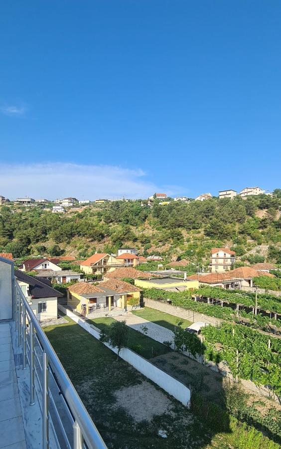 Hotel Nicola Lezhë Extérieur photo